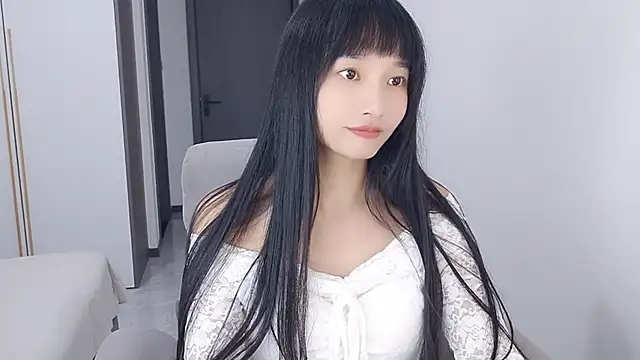 Snapshot of Lisa-3333 chatting on 10.14.25 Lisa-3333 online show from 10.14.25