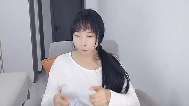 Snapshot of Lisa-3333 chatting on 11.13.25 Lisa-3333 online show from 11.13.25