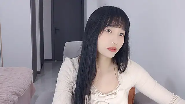 Snapshot of Lisa-3333 chatting on 12.14.25 Lisa-3333 online show from 12.14.25