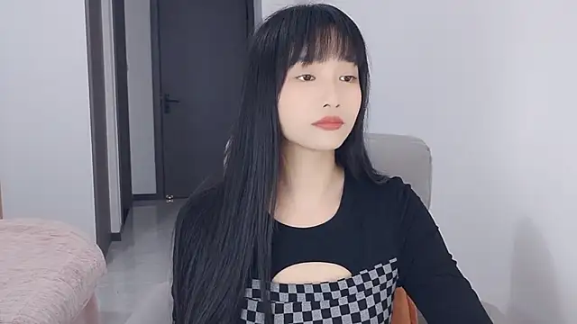 Snapshot of Lisa-3333 chatting on 12.22.25 Lisa-3333 online show from 12.22.25