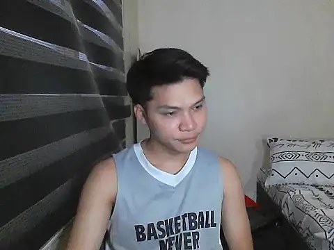 Helleron online show from 04.22.26