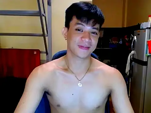 Snapshot of ASIANFULLYLOADEDCUM chatting on 06.04.26 ASIANFULLYLOADEDCUM online show from 06.04.26