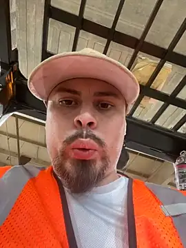 PuttieIn online show from 10.03.25