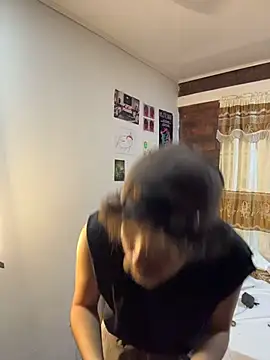 Snapshot of Luxx_14 chatting on 09.29.25 Luxx 14 online show from 09.29.25