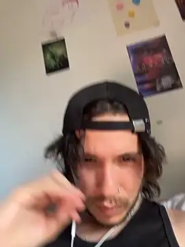 Snapshot of Luxx_14 chatting on 02.20.26 Luxx 14 online show from 02.20.26