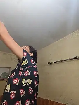 ISHANI-SINGH online show from 10.16.25