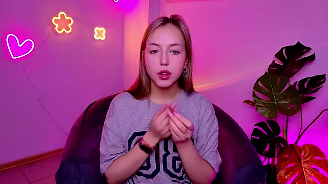 CindySparkl online show from 03.17.26