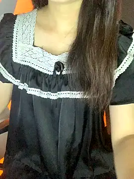 Snapshot of Tinasx56 chatting on 09.28.25 Tinasx56 online show from 09.28.25