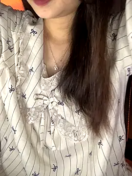 Snapshot of Tinasx56 chatting on 11.01.25 Tinasx56 online show from 11.01.25