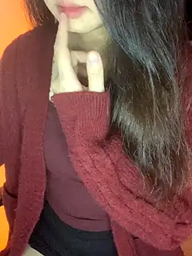 Snapshot of Tinasx56 chatting on 11.24.25 Tinasx56 online show from 11.24.25