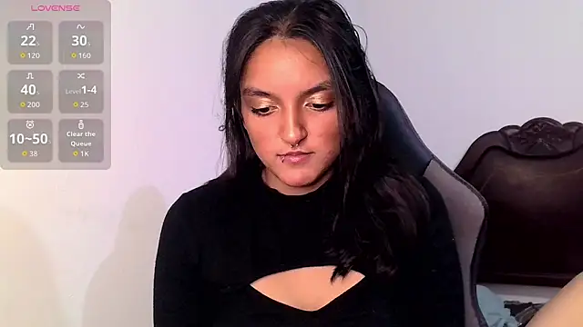 Ari 20  online show from 10.08.25