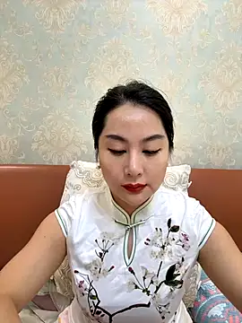 Candice888 online show from 10.27.25