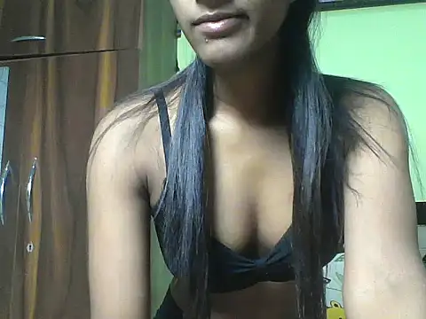 mickle james online show from 10.17.25