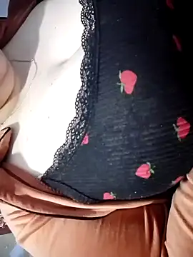 Snapshot of Hnonasix89 chatting on 03.13.26 Hnonasix89 online show from 03.13.26