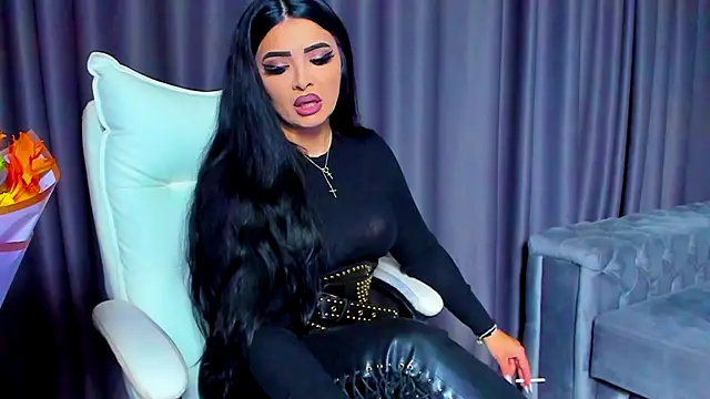 DevashaQueenX online show from 10.29.25