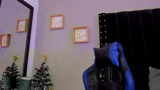 Mathewboy1 online show from 12.17.25