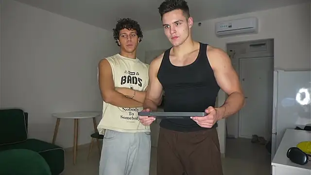 Snapshot of Horny_boyzz chatting on 01.06.26 Horny boyzz online show from 01.06.26