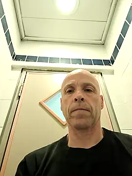 Snapshot of fergi1999 chatting on 02.12.26 fergi1999 online show from 02.12.26