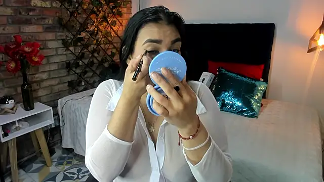 Snapshot of Lia_Blake_ chatting on 02.13.26 Lia Blake online show from 02.13.26