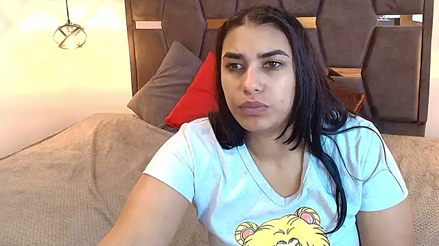 Lia Blake  online show from 04.13.26