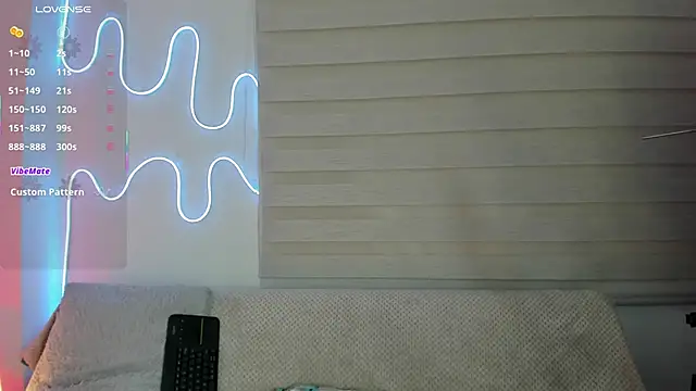 missweetpeach online show from 02.12.26