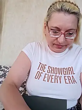 Snapshot of VikaKing chatting on 05.04.26 VikaKing online show from 05.04.26