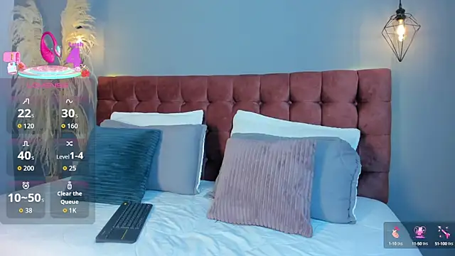 Tania 77  online show from 10.10.25