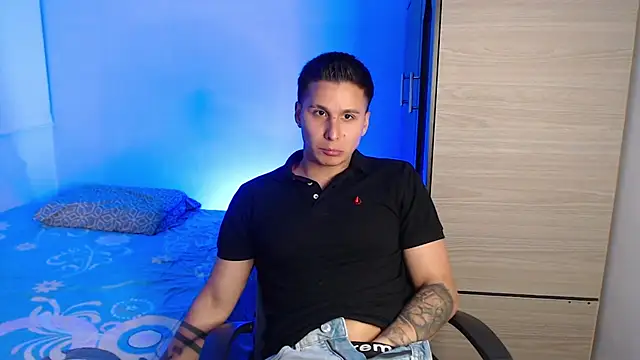 valentinosex1 online show from 11.27.25