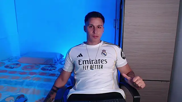 valentinosex1 online show from 04.09.26