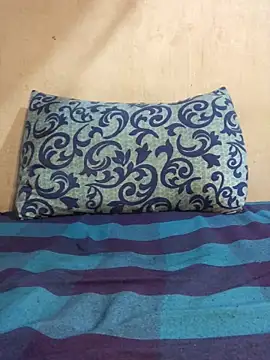 Bullboy8in online show from 12.16.25