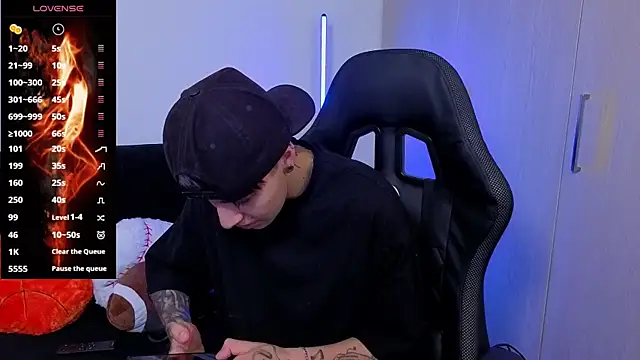 imlaiaaa online show from 11.25.25