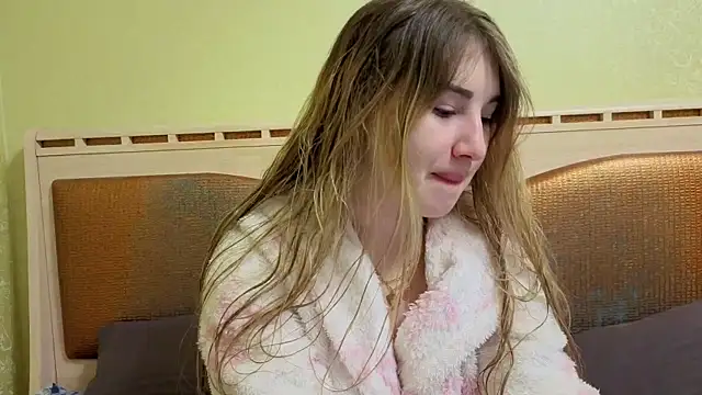 Snapshot of sugarskitty chatting on 03.16.26 sugarskitty online show from 03.16.26