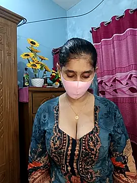 Cute Faria online show from 11.25.25