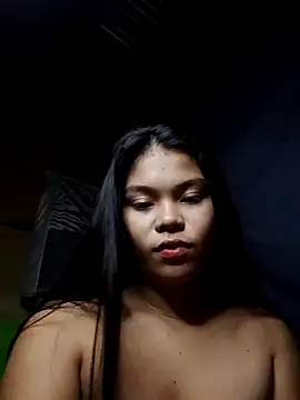 Snapshot of cloe_candy19 chatting on 09.13.25 cloe candy19 online show from 09.13.25