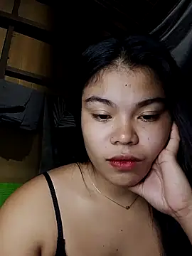 Snapshot of cloe_candy19 chatting on 09.27.25 cloe candy19 online show from 09.27.25