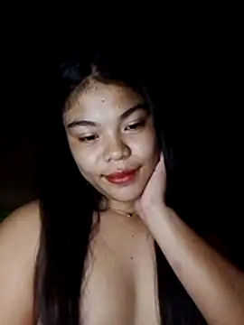 Snapshot of cloe_candy19 chatting on 10.21.25 cloe candy19 online show from 10.21.25