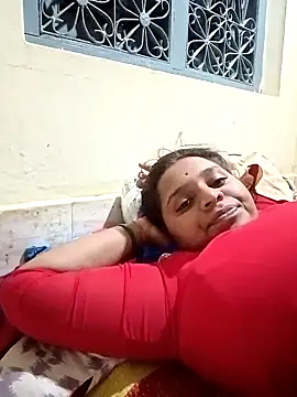 Hot crety online show from 10.08.25