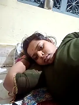 Hot crety online show from 10.11.25