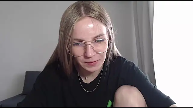 HitGyrl online show from 07.02.26