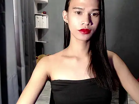 Snapshot of urseductivebarbie_xx chatting on 02.13.26 urseductivebarbie xx online show from 02.13.26