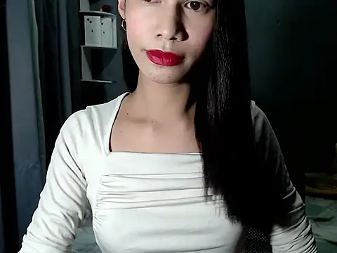 Snapshot of urseductivebarbie_xx chatting on 02.14.26 urseductivebarbie xx online show from 02.14.26