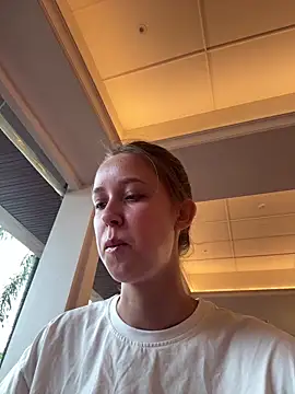 ElliRose online show from 10.22.25