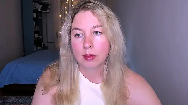 Snapshot of NancySanders chatting on 06.19.26 NancySanders online show from 06.19.26
