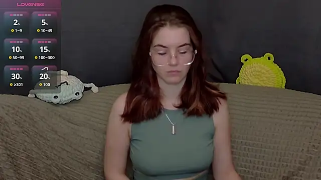 ElzaBlis online show from 11.30.25