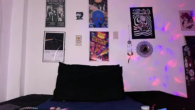 plutonbluemooon333 online show from 10.02.25