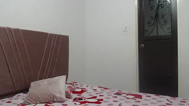 nathaly jones  online show from 11.24.25