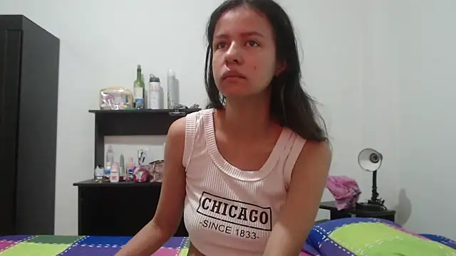 nathaly jones  online show from 05.12.26