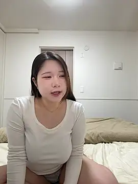  YUNOo0  online show from 05.13.26