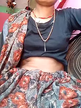 Snapshot of kajalbhabhi44 chatting on 09.24.25 kajalbhabhi44 online show from 09.24.25