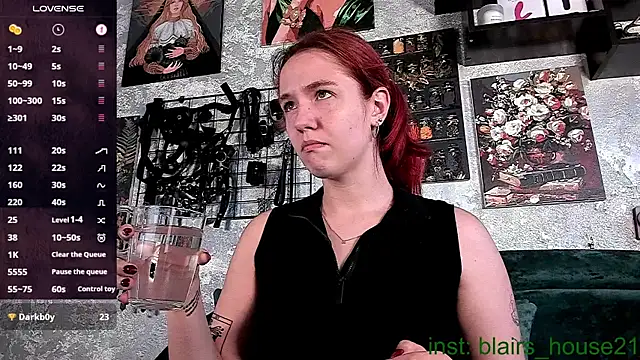 Snapshot of the_high_priestess chatting on 09.24.25 the high priestess online show from 09.24.25